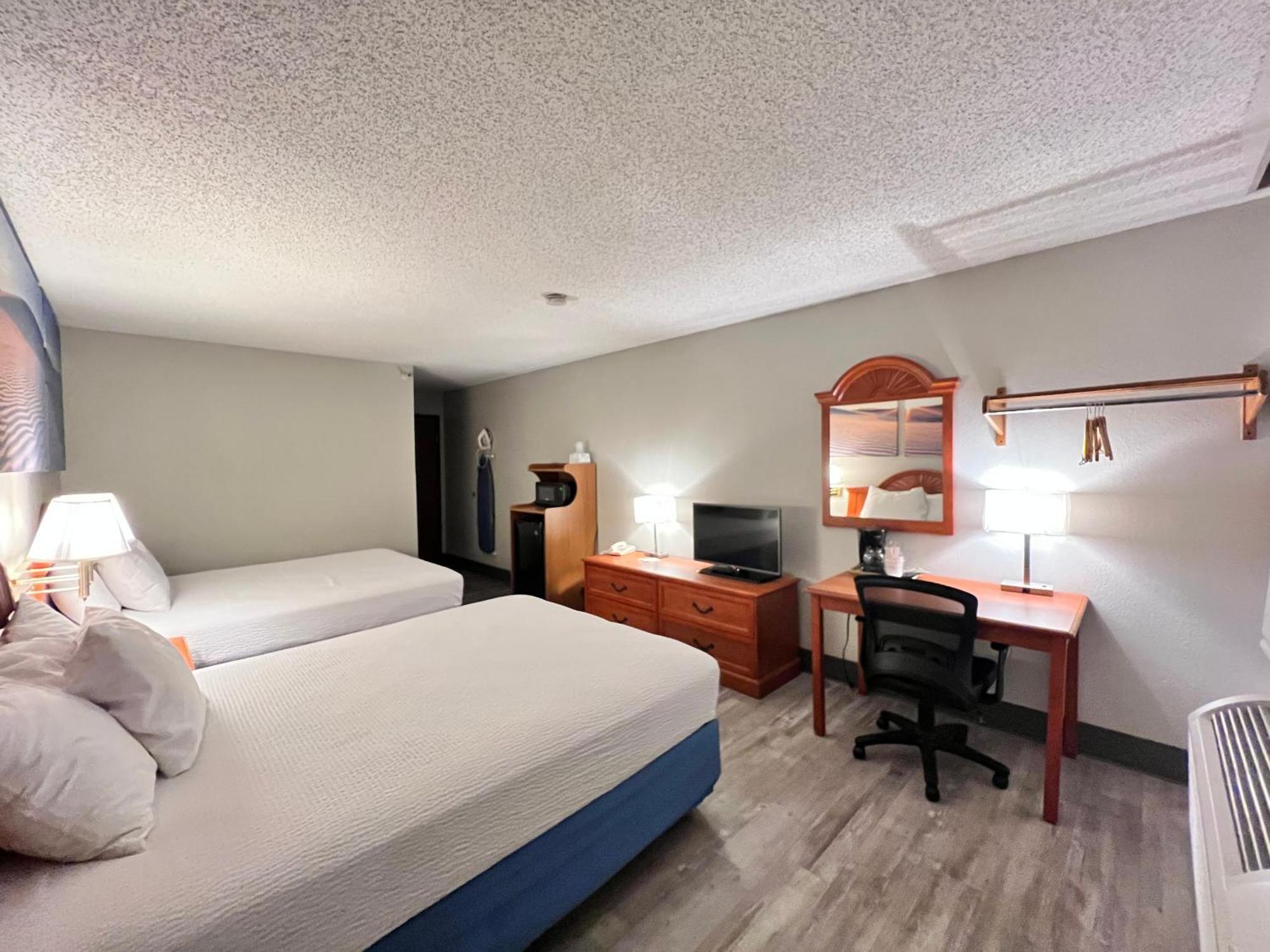 Antelope Inn & Suites Clearfield Exteriör bild